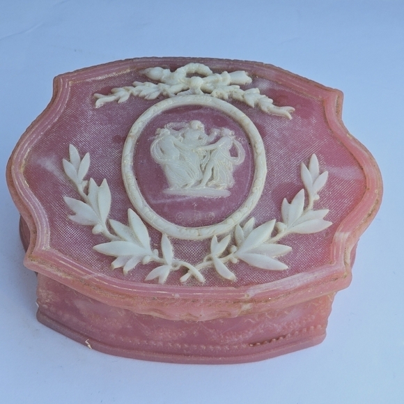 Pink Vintage Genuine Incolay Stone 3 Dancing Muses Hinged Jewelry Trinket Box - Picture 7 of 11